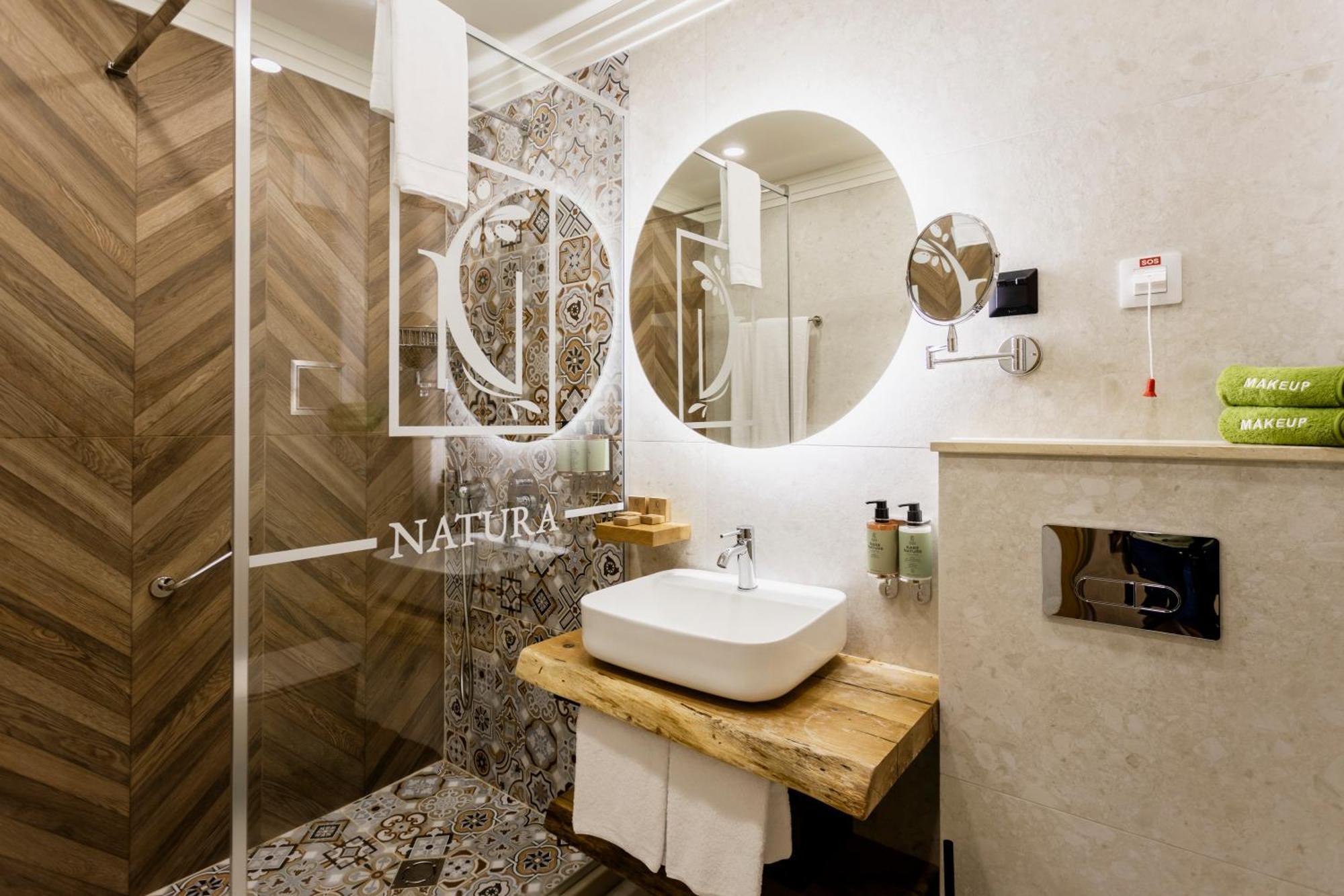 Natura All Seasons Boutique Hotel Burgas City Exterior foto