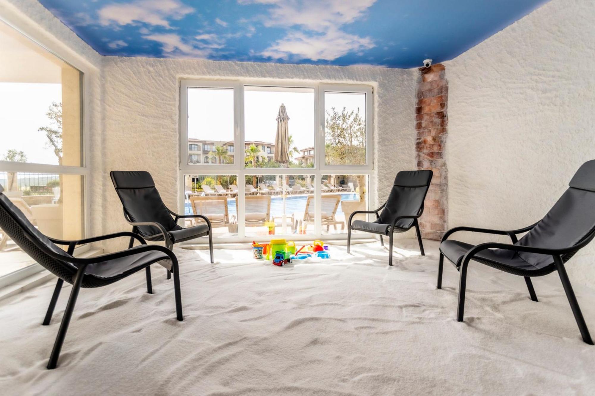 Natura All Seasons Boutique Hotel Burgas City Exterior foto